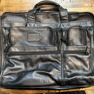 TUMI 9624D3 Alpha Series Black Napa Leather Briefcase Carry-on